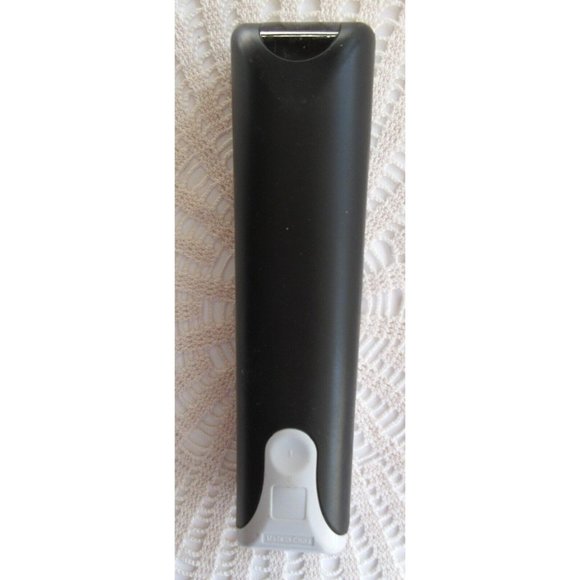 Lot Of 7 Remote Controls DIRECTV Samsung Sharp Clean No Batteries Untested - Picture 13 of 15